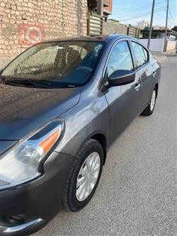 Nissan Versa